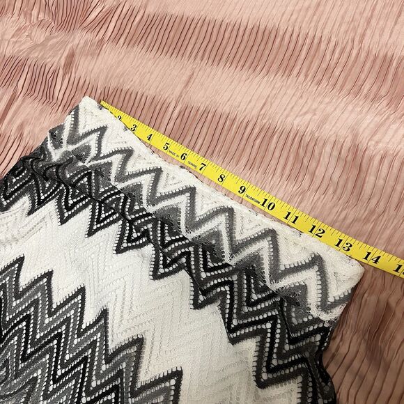 Zac & Rachel Black And White Midi Skirt Chevron Zigzag Size M - Picture 3 of 5